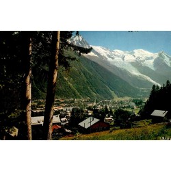 CPSM Chamonix Mont-Blanc, Aiguille du Midi, Dôme du Goûter et glacier des Bossons
