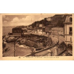 CPSM Marseille Corniche et anse du Vallon de l’Oriol, carte ancienne circulée