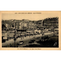 CPSM Marseille quai des Belges et Vieux-Port animé avec bateaux et automobiles