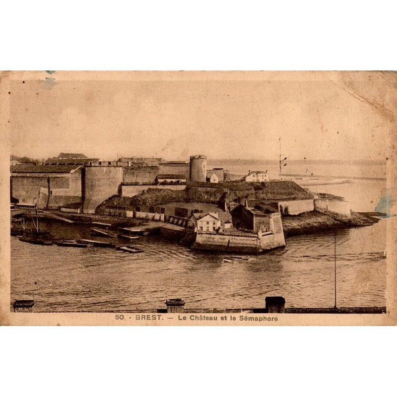 CPSM Brest Château et Sémaphore, carte circulée en novembre 1939