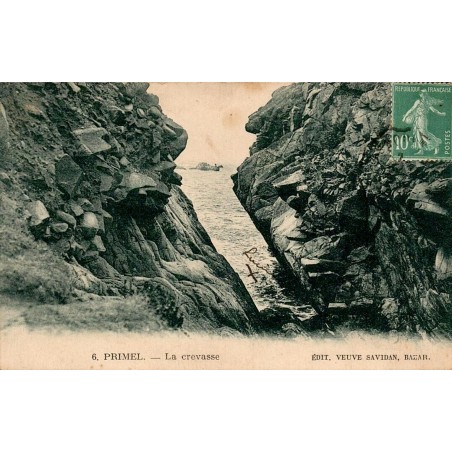CPA Primel La Crevasse à Plougasnou, rochers et mer, carte circulée en 1925