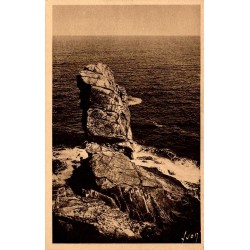 CPSM Pointe du Raz Baie des Trépassés, rocher du Menhir, édition Yvon