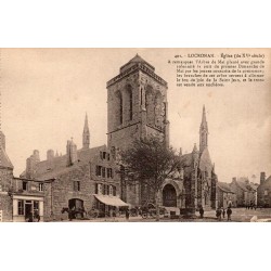 CPA Locronan église Saint-Ronan et tradition de l’Arbre de Mai, Le Doaré