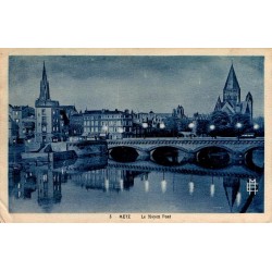CPSM Metz – Le Moyen Pont de nuit – Temple Neuf – 1940