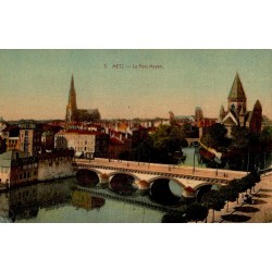 CPA Metz Le Pont Moyen et Temple Neuf, ancienne vue colorisée de la Moselle