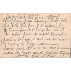 CPA Lourdes – Grotte de Massabielle et foule de pèlerins – 1909