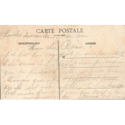 CPA Lourdes – La Grotte et la Basilique – Carte ancienne colorisée