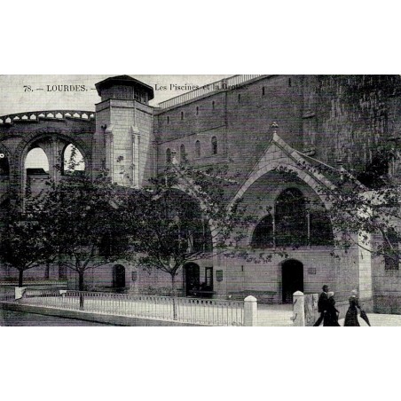 CPA Lourdes anciennes Piscines et abords de la Grotte de Massabielle Hautes-Pyrénées