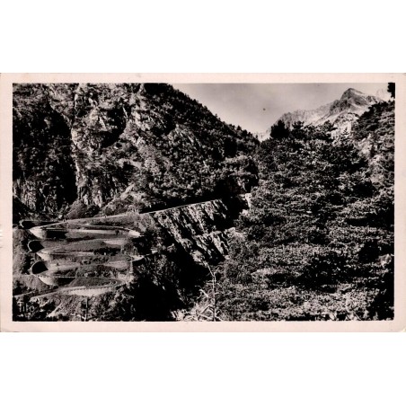 CPSM Haute Vallée d’Aure route de Cap de Long et lacets d’Orédon dans les Hautes-Pyrénées