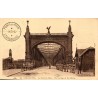 CPA Strasbourg pont du Rhin vers Kehl avec militaires alignés à l'entrée du pont