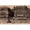 CPA Strasbourg place Kléber et Palace Hôtel Maison Rouge avec statue et commerces