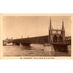 CPA Strasbourg pont du chemin de fer sur le Rhin ouvrage ferroviaire métallique ancien