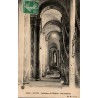 CPA Issoire intérieur de l’église Saint-Austremoine, nef latérale et décor roman