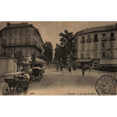 Carte postale ancienne – Rue de Paris – Vichy (Allier)