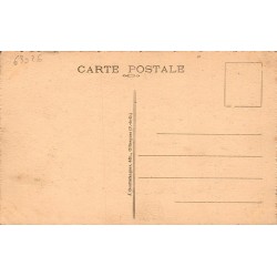 CPA Aydat – Le lac et le village avec l’église