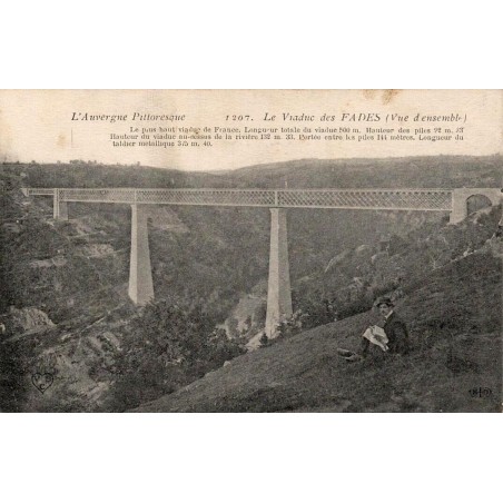 CPA viaduc des Fades vue d’ensemble du pont ferroviaire dans les gorges de la Sioule