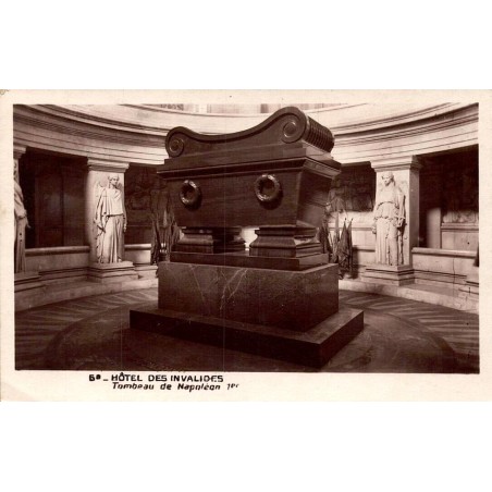 CPSM Paris Hôtel des Invalides, tombeau de Napoléon Ier dans la crypte