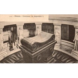 CPA Paris tombeau de Napoléon Ier aux Invalides, vue plongeante de la crypte