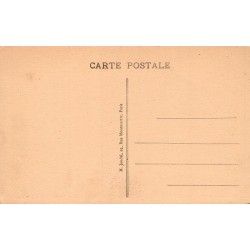 CPA Paris – Chez Tonton rue Cavallotti, la cheminée