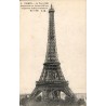 CPA Paris Tour Eiffel, vue verticale ancienne du monument construit par Gustave Eiffel