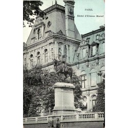 CPA Paris statue équestre d’Étienne Marcel devant l’Hôtel de Ville