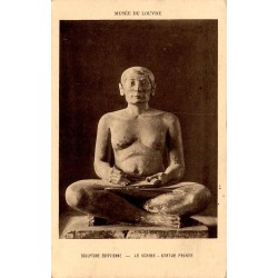 CPA Paris Musée du Louvre Le Scribe accroupi sculpture égyptienne