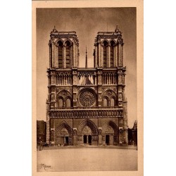 CPA Paris Notre-Dame façade occidentale XIIe et XIIIe siècles édition MONA