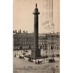 CPA Paris place Vendôme colonne Vendôme attelages carte circulée en 1915