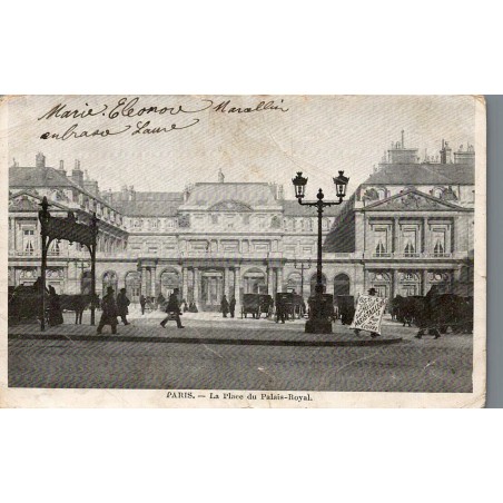 CPA Paris – Place du Palais-Royal – Attelages et scène de rue