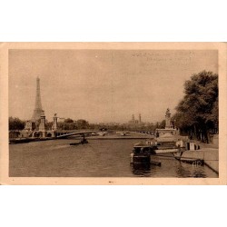 CPSM Paris Seine Pont Alexandre III Tour Eiffel Trocadéro E. Papegnin n°85
