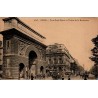 CPA Paris Porte Saint-Martin Théâtre de la Renaissance ELD n°4365 scène animée