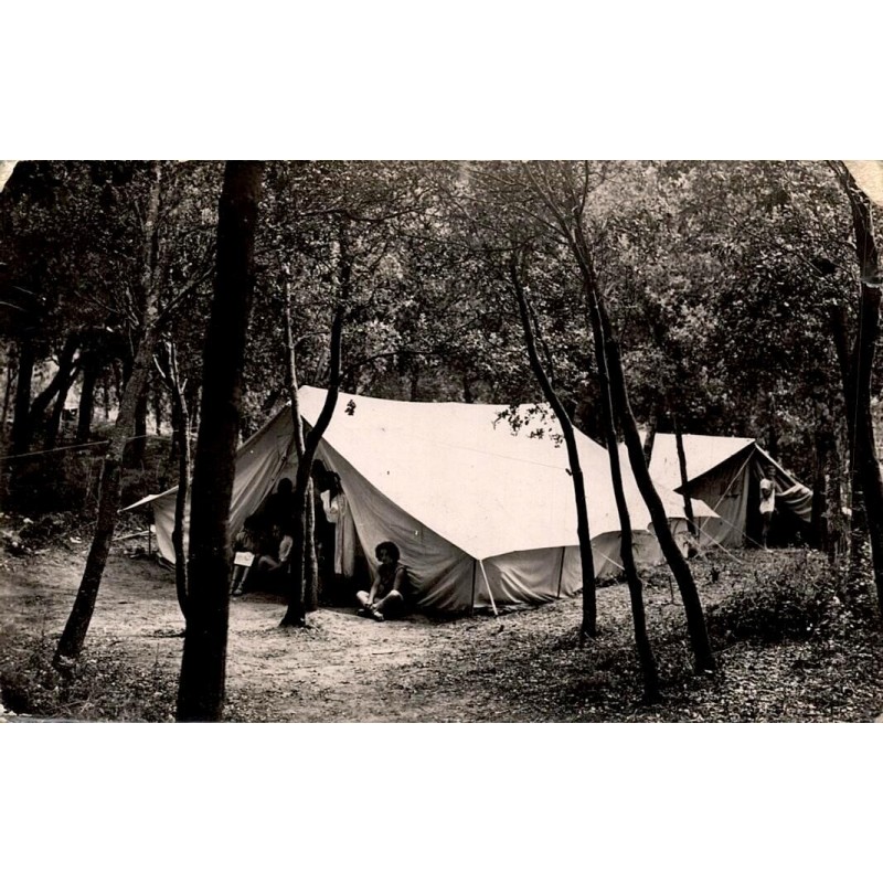 CPSM Meschers colonie de vacances Le Rouergue camp sous tentes n°3167