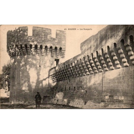 CPA Avignon Les Remparts, ancienne vue des fortifications et d'une tour