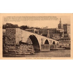 CPSM Avignon Pont Saint-Bénézet avec Palais des Papes et Notre-Dame des Doms