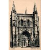 CPA Avignon église Saint-Pierre et sa façade gothique monumentale
