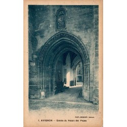 CPA Avignon entrée du Palais des Papes et portail gothique, photographie Combier