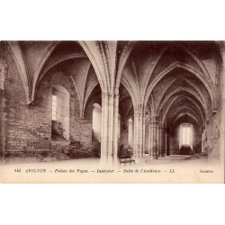 CPA Avignon Palais des Papes intérieur de la Salle de l’Audience