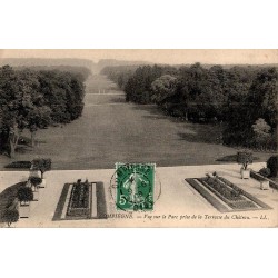 23 - COMPIÈGNE - Vue sur le Parc prise de la terrasse du Château