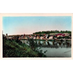 CPSM Château-Thierry Aisne les bords de la Marne vue panoramique colorisée
