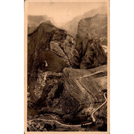 CPSM Rougon Grand Canon du Verdon vu du village Éditions d’Art Yvon