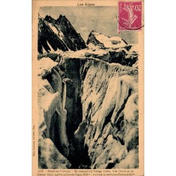 CPA Glacier Blanc crevasse Barre des Écrins massif du Pelvoux Refuge Caron