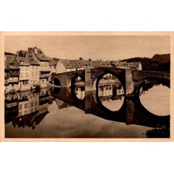 CPSM Espalion Aveyron Pont-Vieux sur le Lot circulée en 1941