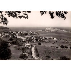 CPSM L’Île-Rousse Corse vue générale de la ville, littoral et îles de la Pietra