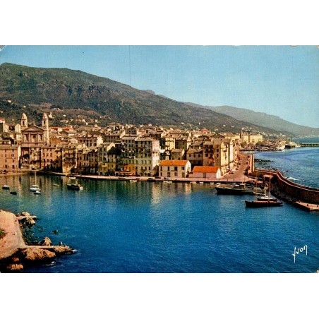 CPSM Bastia Corse vieux port vieille ville et église Saint-Jean-Baptiste