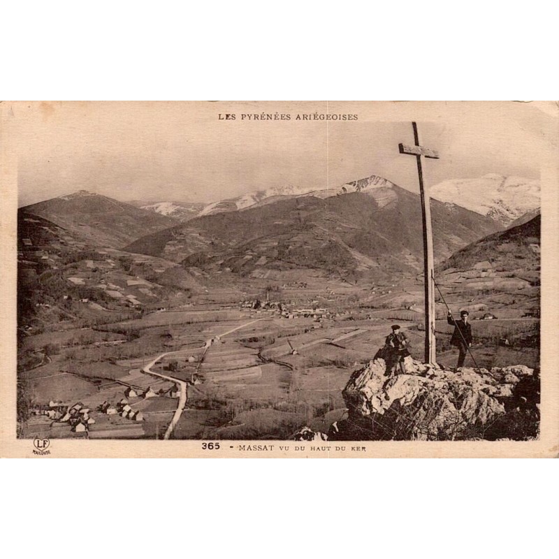 CPA Massat Ariège vue du Haut du Ker avec croix et panorama des Pyrénées