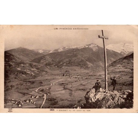 CPA Massat Ariège vue du Haut du Ker avec croix et panorama des Pyrénées