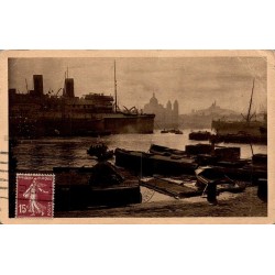 CPA Marseille Port de la Joliette avec navires et cathédrale de la Major