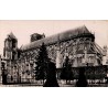 CPSM Bourges cathédrale Saint-Étienne vue du Jardin de l’Hôtel de Ville