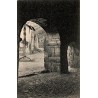 CPA Uzerche Corrèze vieille porte et passage voûté dans la cité ancienne