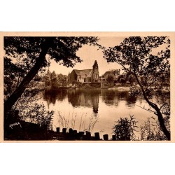 CPSM Beaulieu-sur-Dordogne vue de la Dordogne et chapelle des Pénitents
